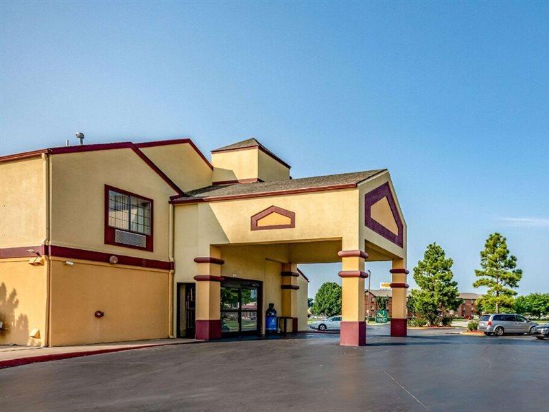 Quality Suites I-44 Талса Екстер'єр фото
