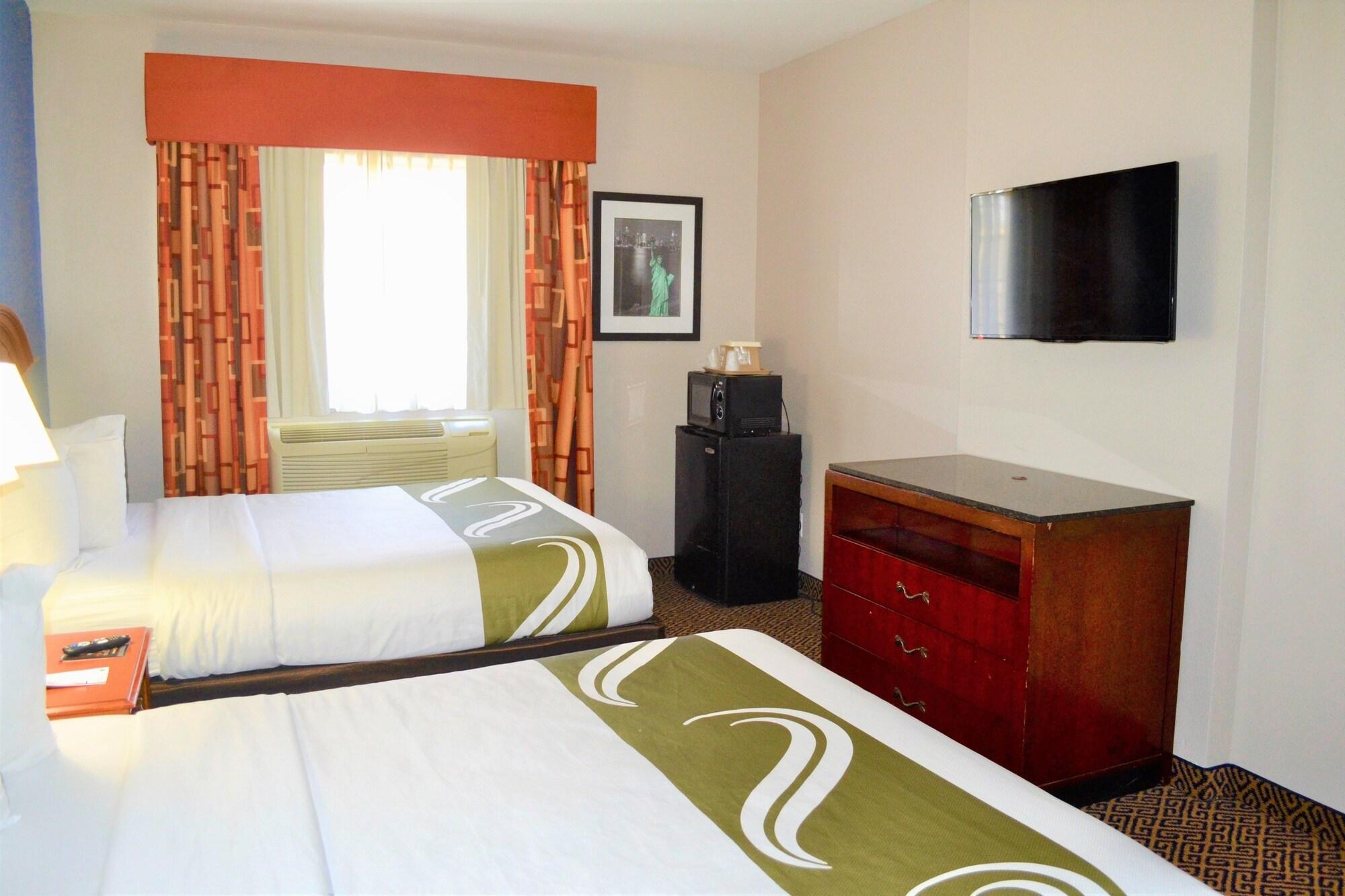 Quality Suites I-44 Талса Екстер'єр фото