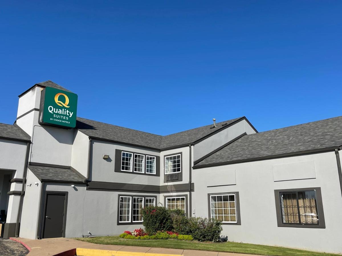 Quality Suites I-44 Талса Екстер'єр фото