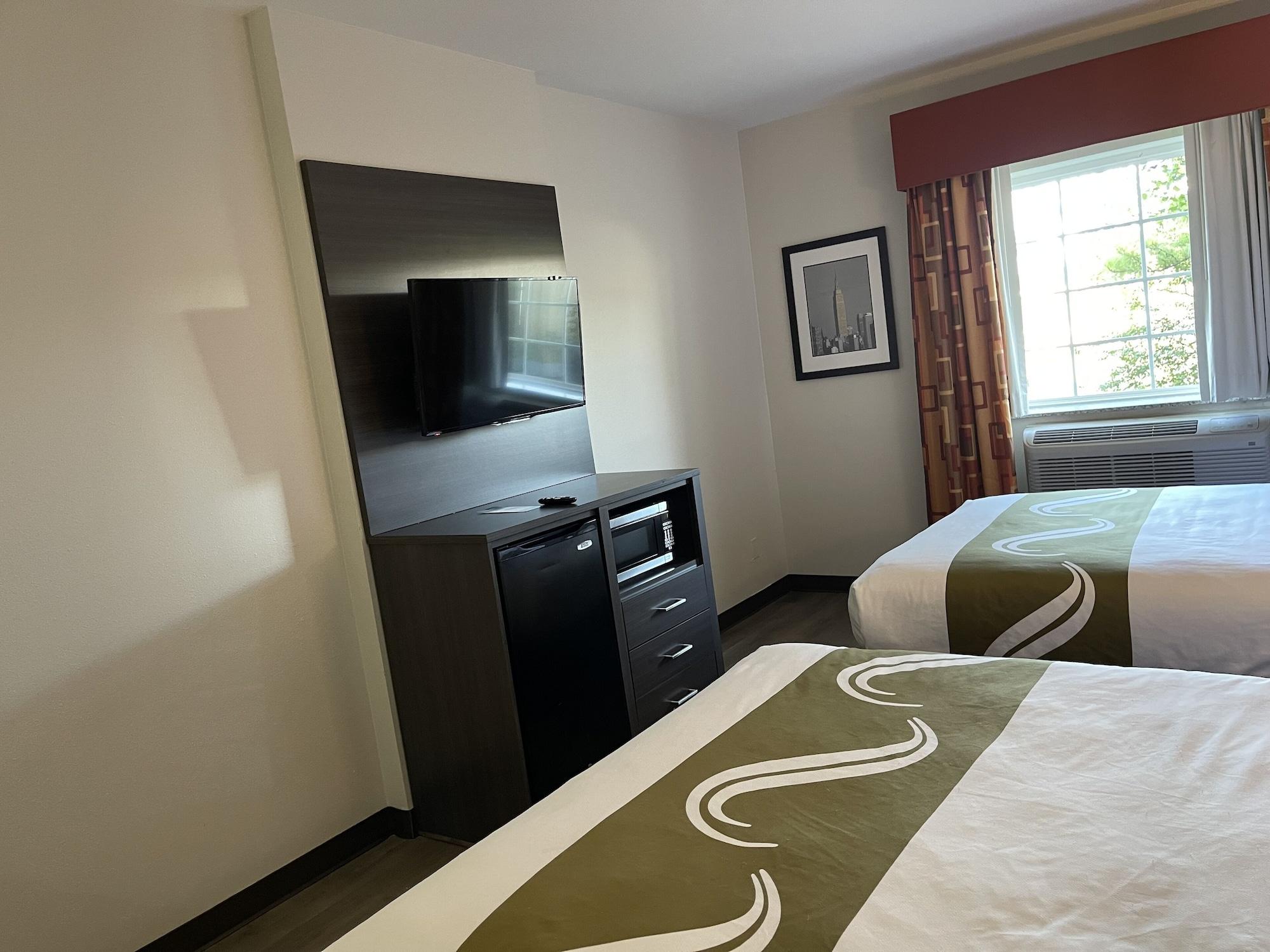 Quality Suites I-44 Талса Екстер'єр фото